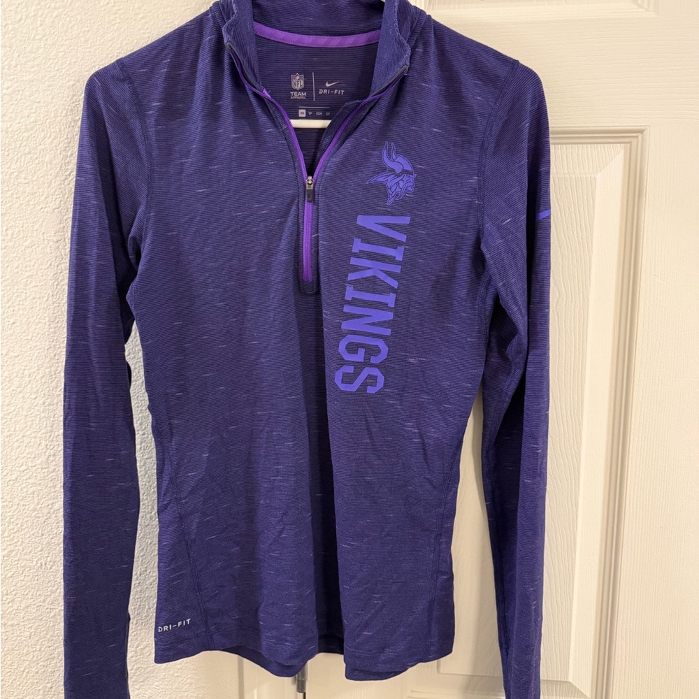 Nike Women's Purple Long Sleeve Vikings Top